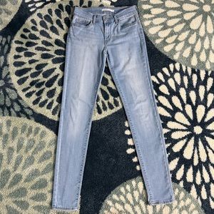 Levi’s 710 Super Skinny Jeans